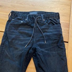 American Eagle Airflex+ black jeans